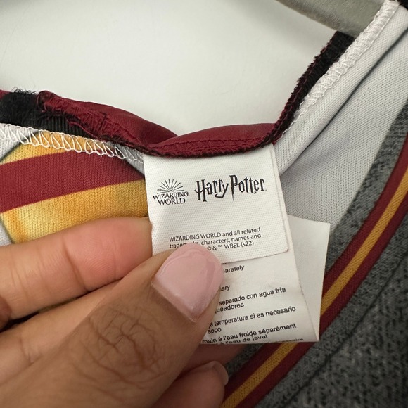 Harry Potter Hermione Granger Gryffindor Robe Dress Costume Girl Size S/P(4-6x) - Picture 4 of 10